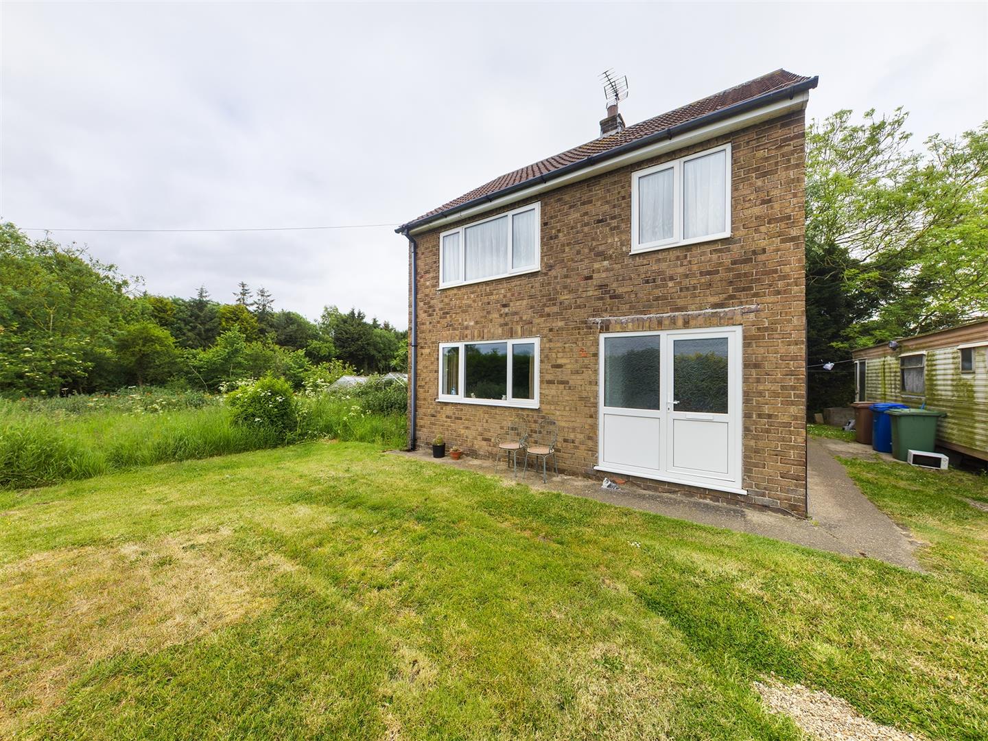 Skipsea Road, Beeford, Driffield Belts Estate Agents